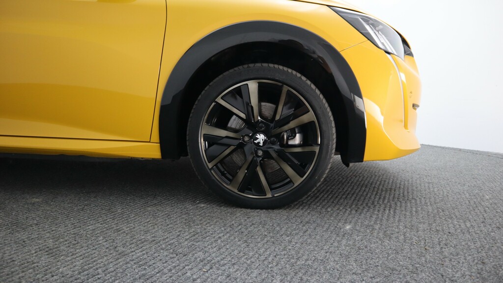 Peugeot e-208 50Kwh Gt Premium 7Kw Charger Yellow #34
