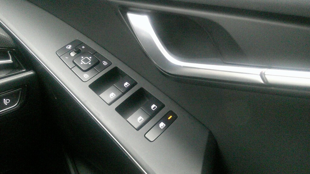 Kia Niro 1.6H Gdi 3 Suv Hybrid Dct Grey #15