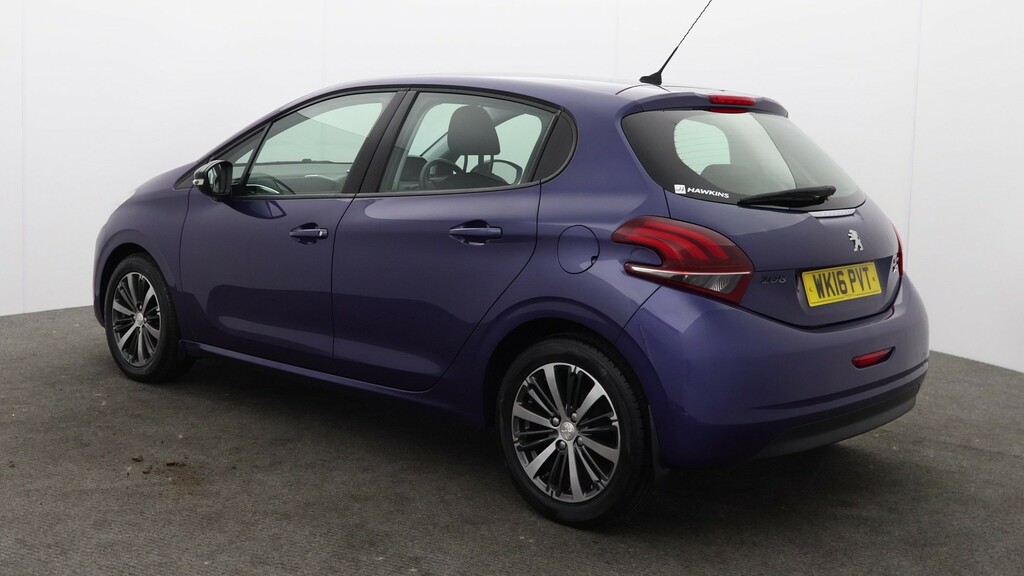 Peugeot 208 1.2 Puretech Xs White Euro 6 Orange #5