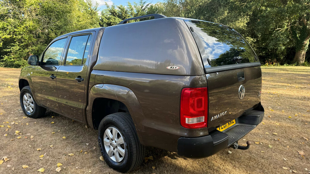 Volkswagen Amarok D Cab Pick Up Startline 2.0 Bitdi 163 4Motion Sel Brown #4