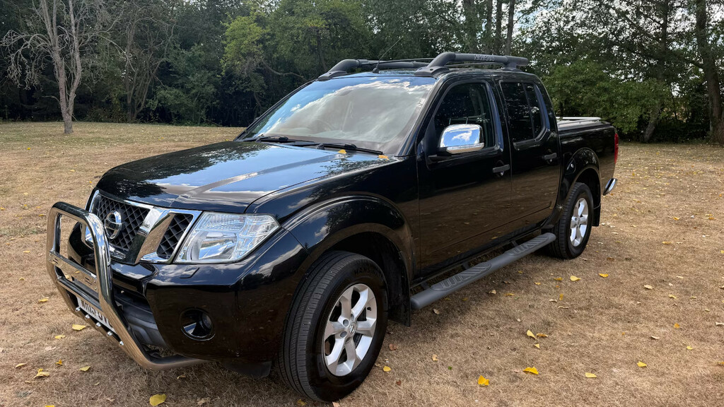 Nissan Navara Double Cab Pick Up Tekna 2.5Dci 190 4Wd Pick Up Di Black #3