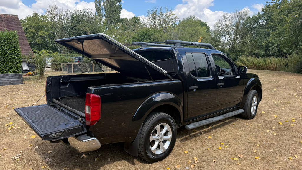 Nissan Navara Navara Tekna Dci Grey #7