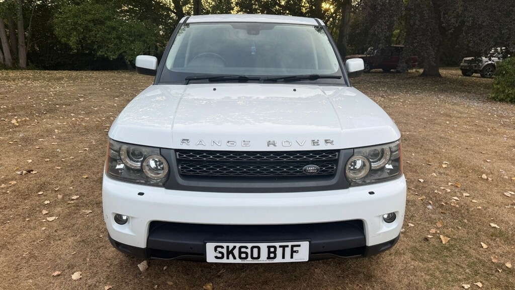 Land Rover Range Rover Sport 3.0 Tdv6 Hse Commandshift Estate Au White #2
