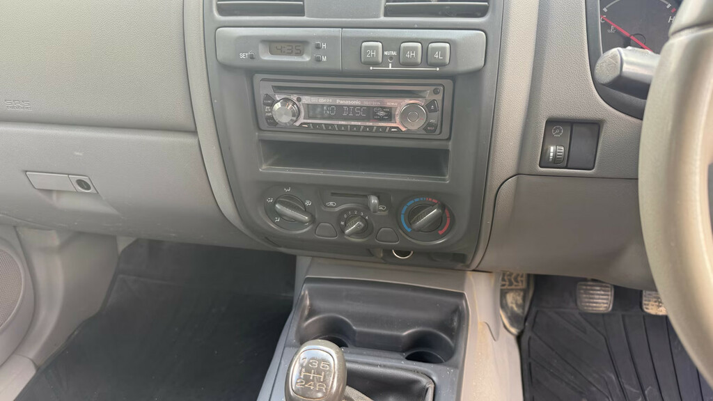 Isuzu Rodeo  Blue #10