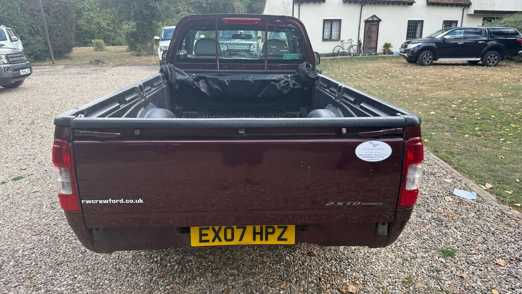 Isuzu Rodeo Single Cab Pick Up Red #5