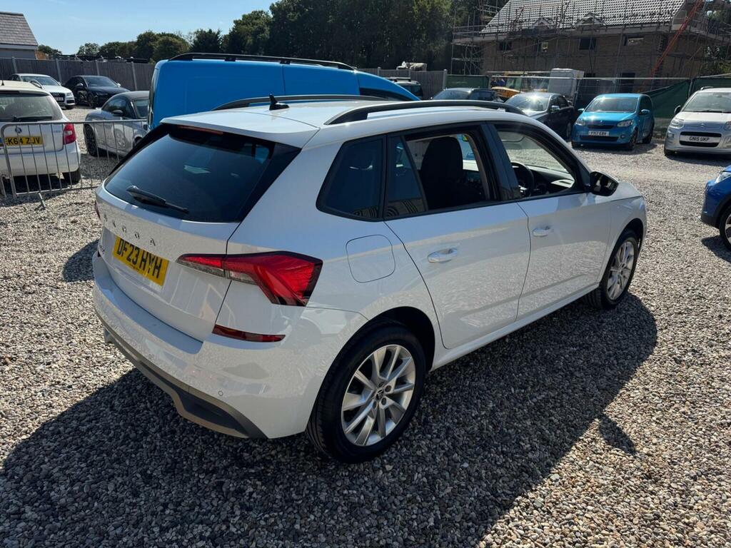 Skoda Kamiq Suv 1.5 Tsi Act Se Drive Dsg Euro 6 Ss 202 DF23HYH White #6