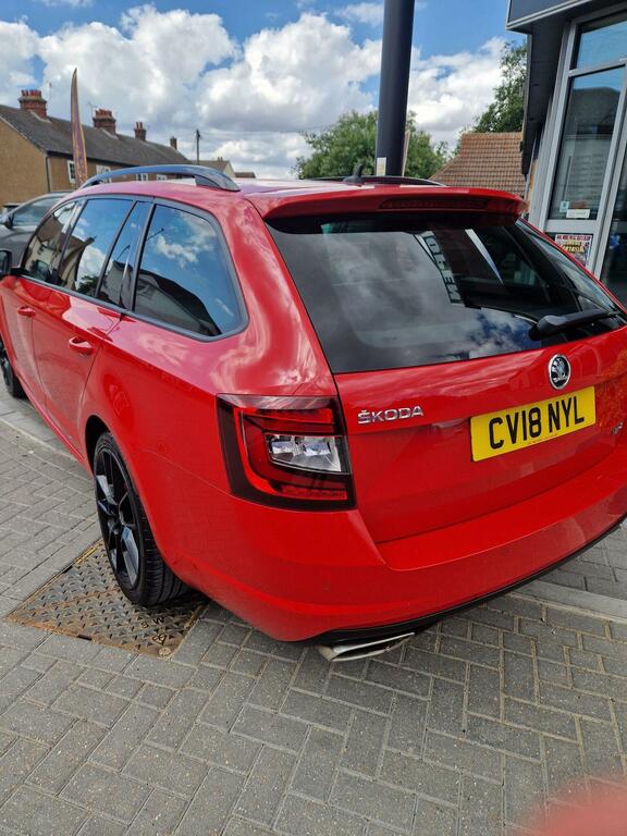 Skoda Octavia Estate 2.0 Tsi Vrs Dsg Euro 6 Ss 201818 CV18NYL Red #4
