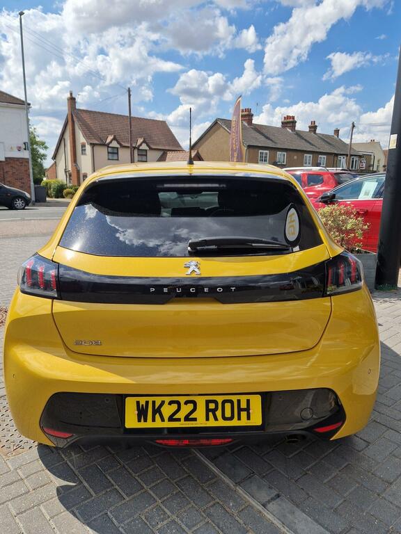 Peugeot 208 Hatchback 1.2 Puretech Allure Premium Euro 6 Ss WK22ROH Yellow #2