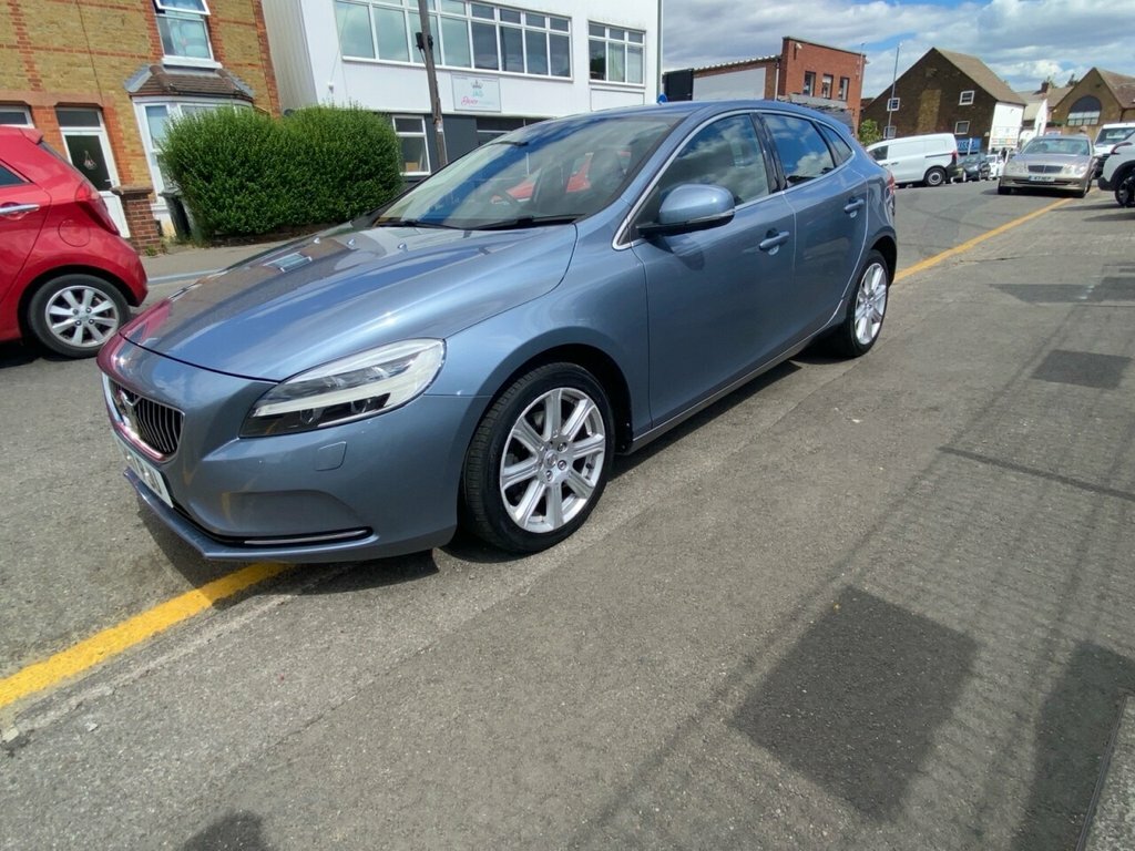 Volvo V40 2L Inscription Blue #4