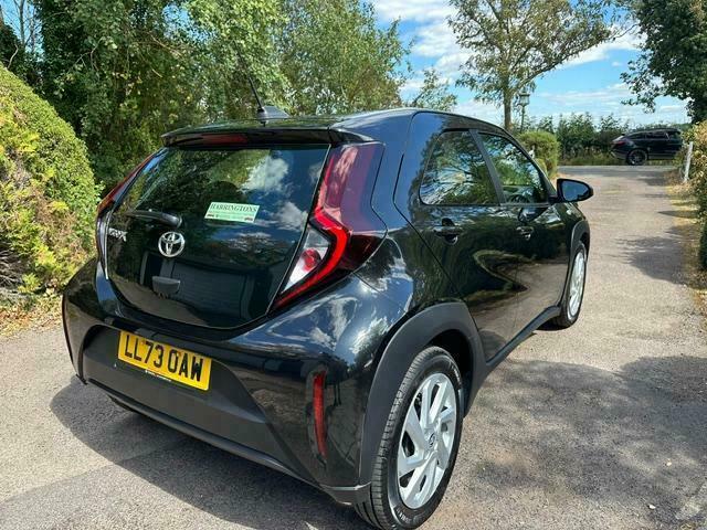 Toyota Aygo Vvt-i Pure Black #5