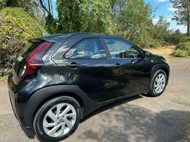 Toyota Aygo Vvt-i Pure Black #6