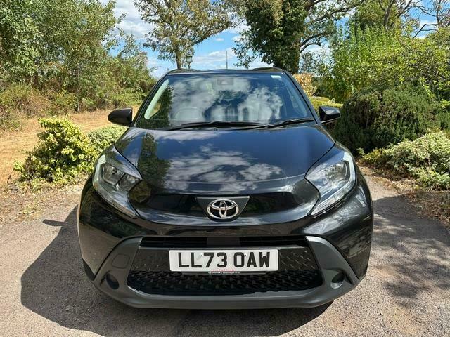 Toyota Aygo Vvt-i Pure Black #2