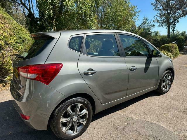 Hyundai Ix20 1.6 Se Nav Hatchback Euro 6 125 White #7