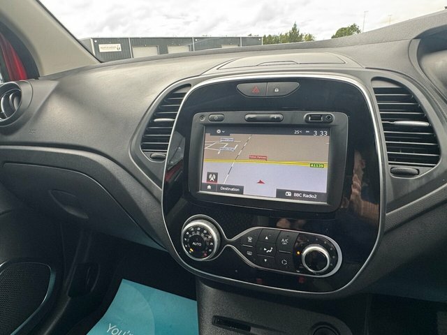 Renault Captur Renault Captur 0.9 Tce 90 Signature X Nav Black #41