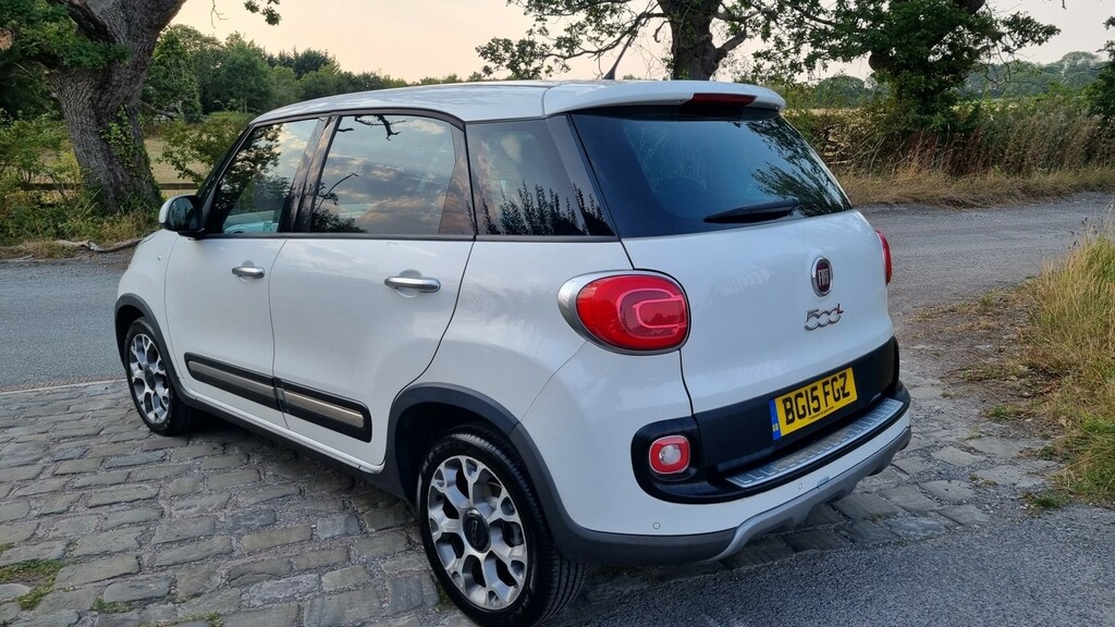 Fiat 500L 1.3 500L Trekking 1.3 Multijet 85Hp Mta Trekking White #2