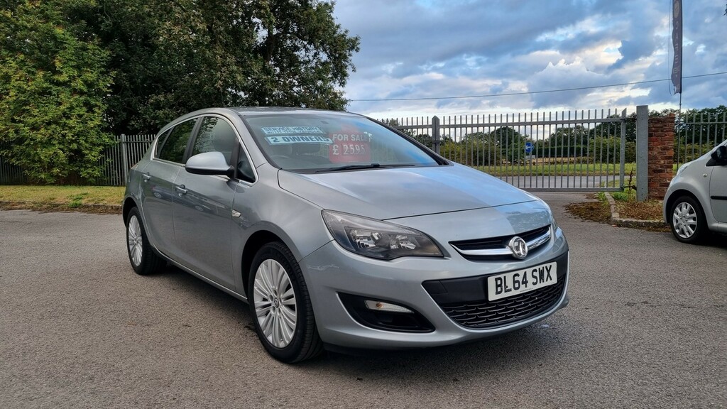 Vauxhall Astra Hatchback 1.6 16V Excite 2014 Silver