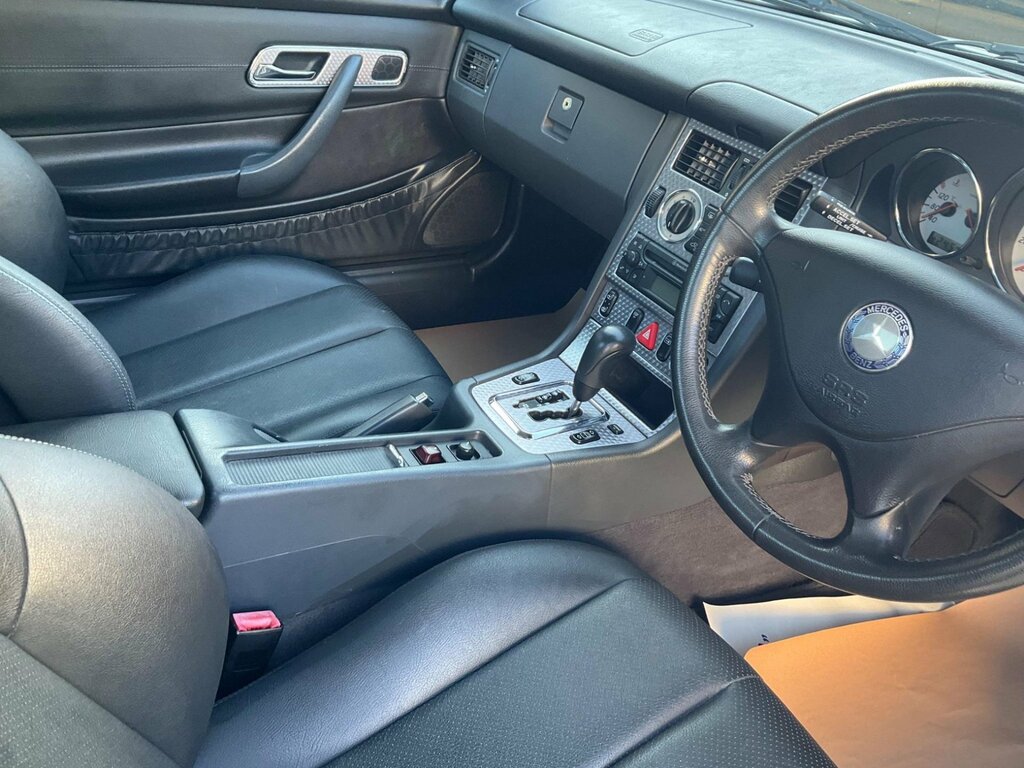 Mercedes-Benz SLK Silver #44