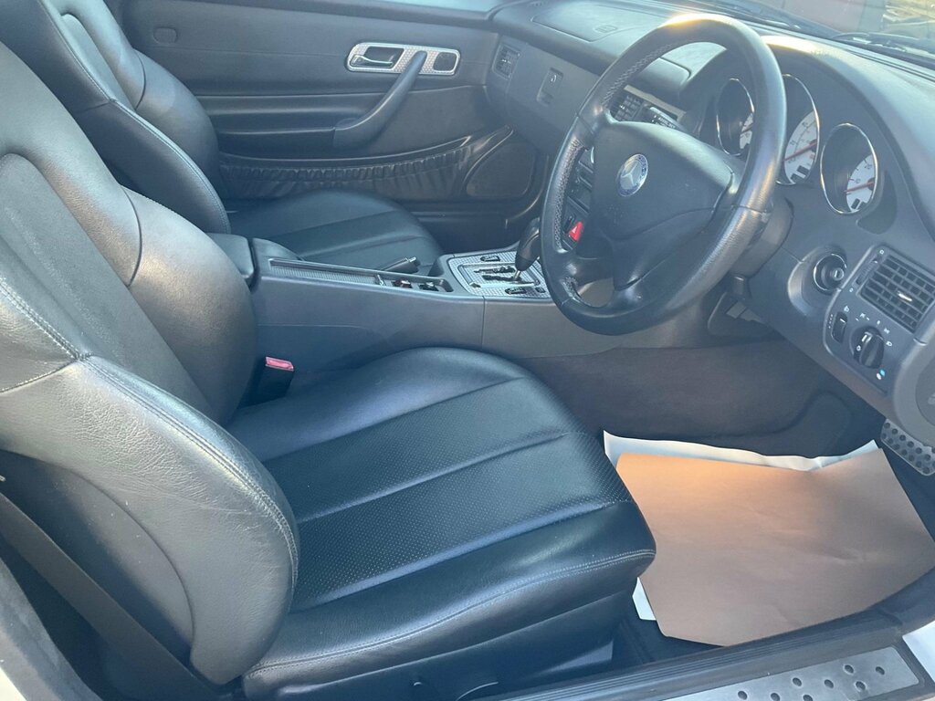 Mercedes-Benz SLK Silver #36