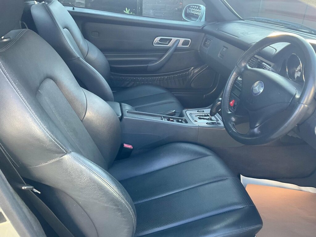 Mercedes-Benz SLK Silver #24