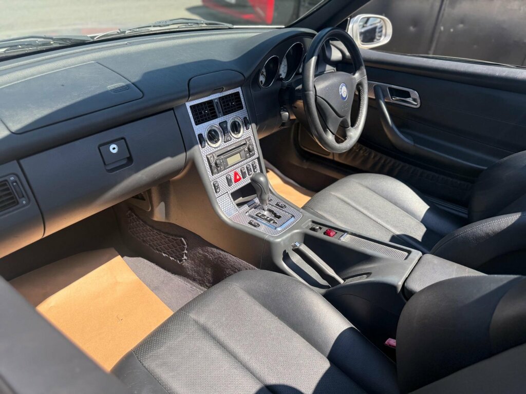 Mercedes-Benz SLK Silver #66
