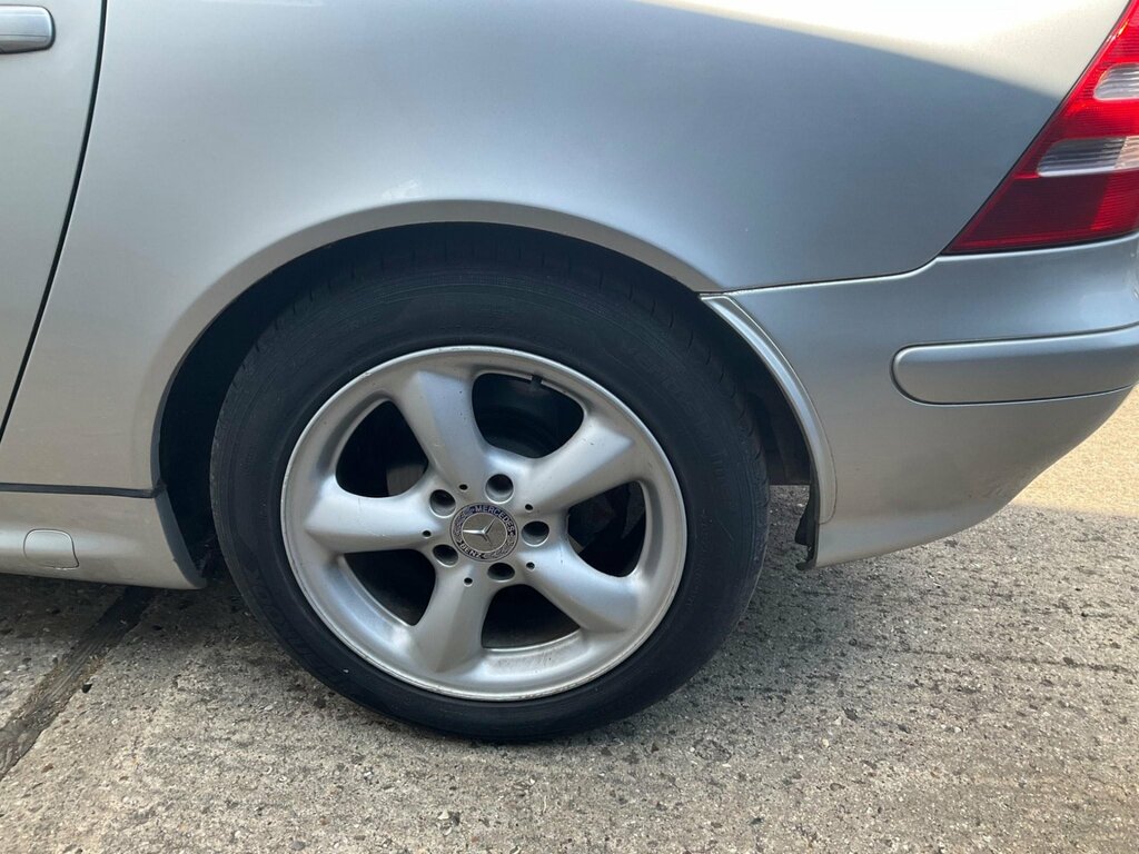 Mercedes-Benz SLK Silver #48