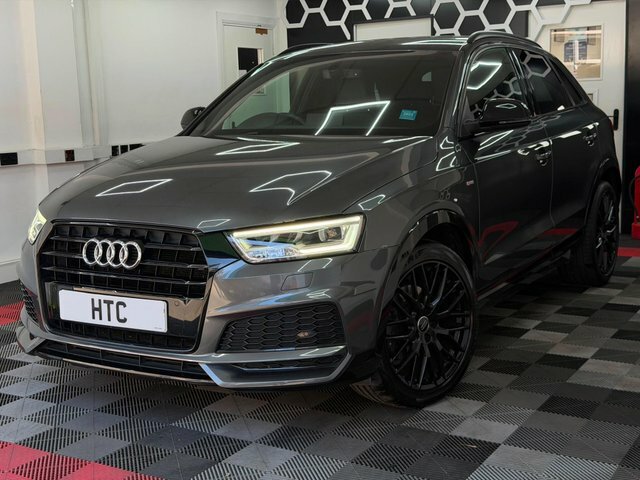 Audi Q3 Tfsi Cod Black Edition Black #3