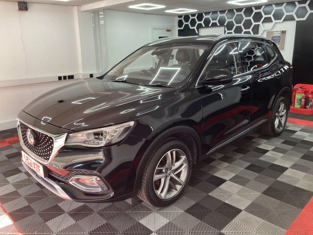 MG HS T-gdi 16.6Kwh Excite Black #3