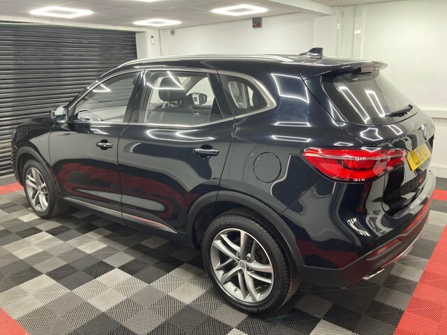 MG HS T-gdi 16.6Kwh Excite Black #4