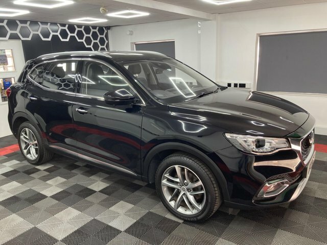 MG HS T-gdi 16.6Kwh Excite Black #5