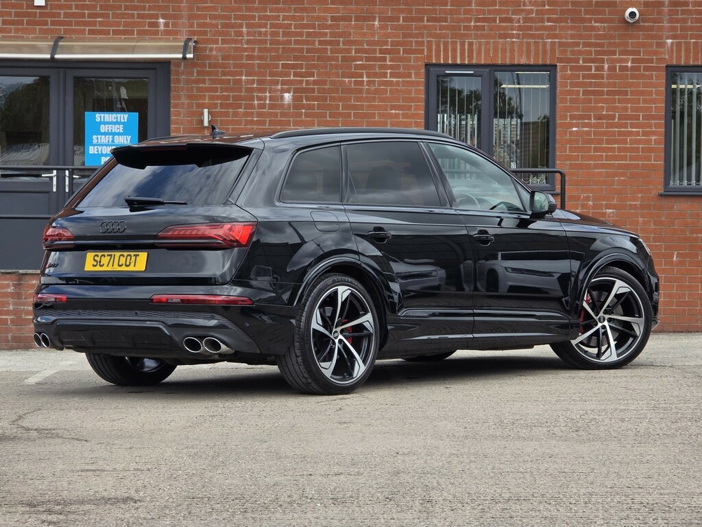 Audi SQ7 4.0 Tfsi V8 Black Edition SC71COT Black #6