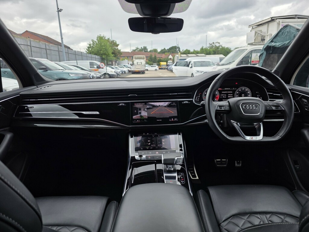 Audi SQ7 4.0 Tfsi V8 Black Edition SC71COT Black #4