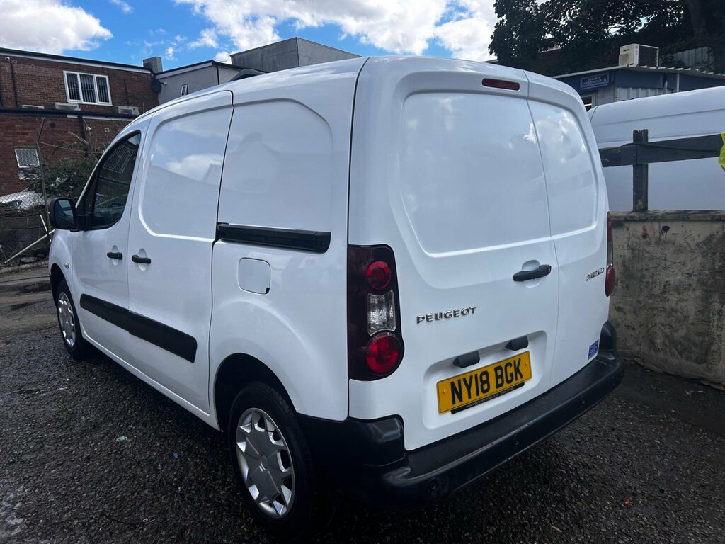 Peugeot Partner Bluehdi Se L1 Atv White #7