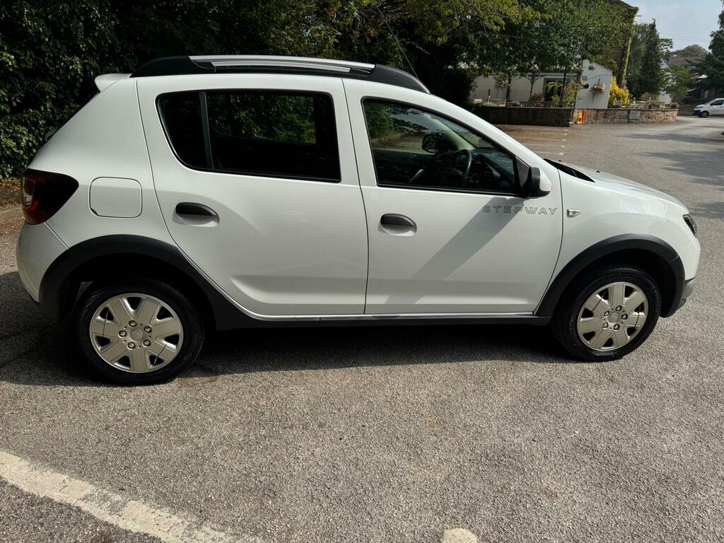 Dacia Sandero Stepway Laureate Tce White #6