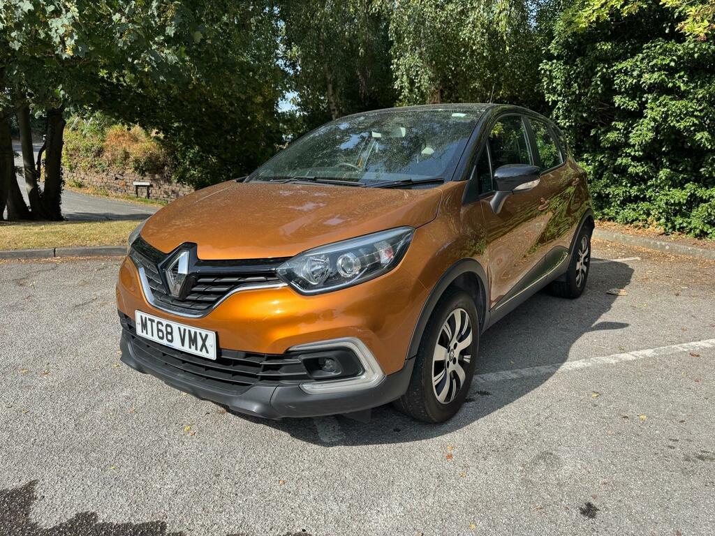 Renault Captur Play Tce Black