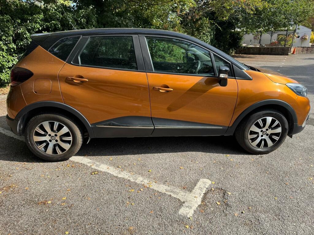 Renault Captur Play Tce Black #6