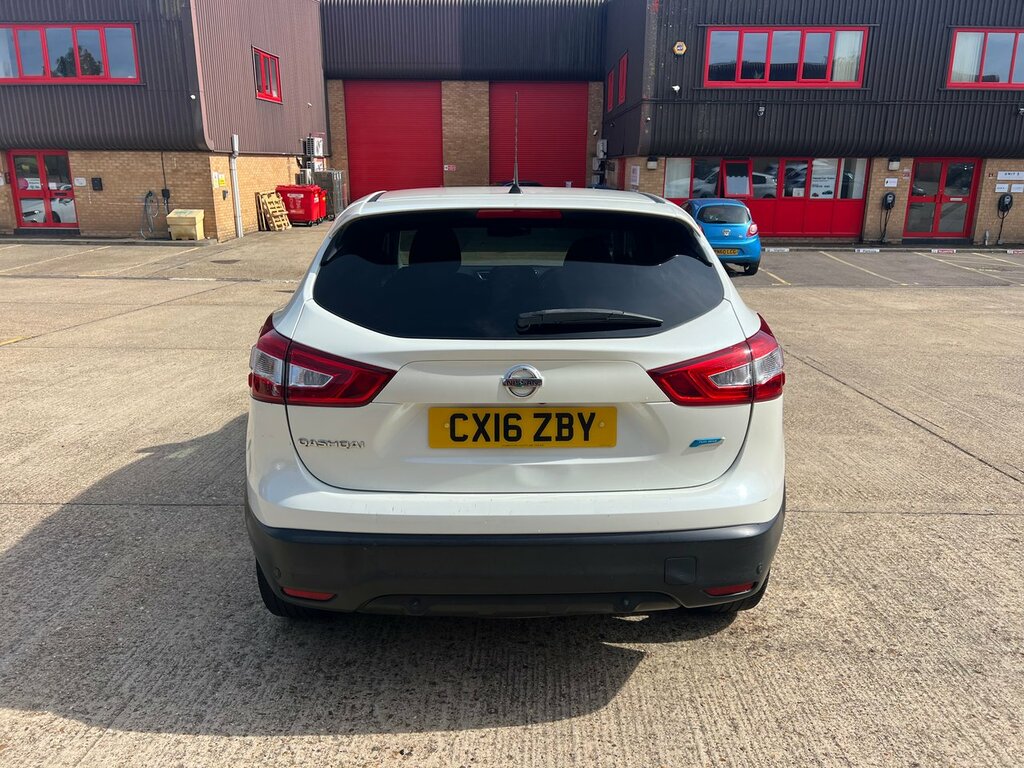 Nissan Qashqai Home Car Detail CX16ZBY #4
