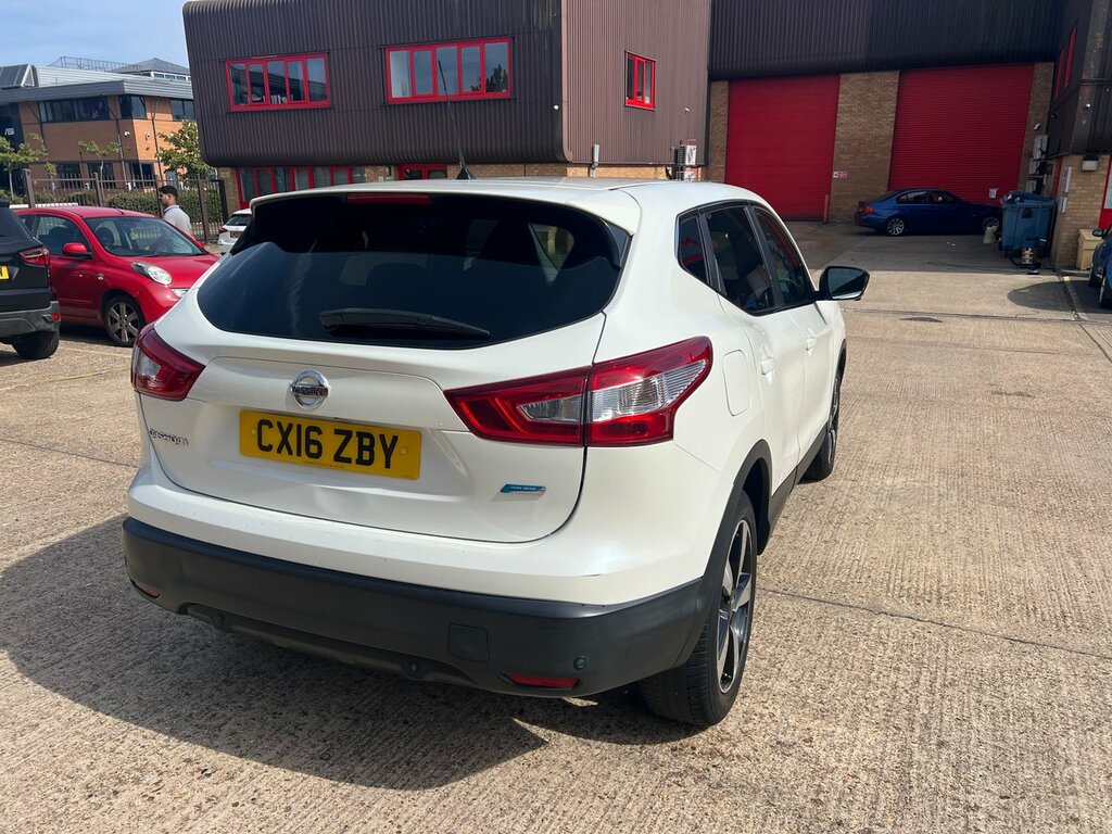 Nissan Qashqai Home Car Detail CX16ZBY #3
