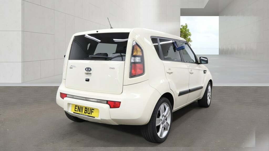 Kia Soul Home Car Detail  #4