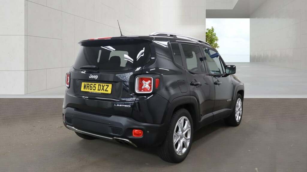 Jeep Renegade Home Car Detail #4