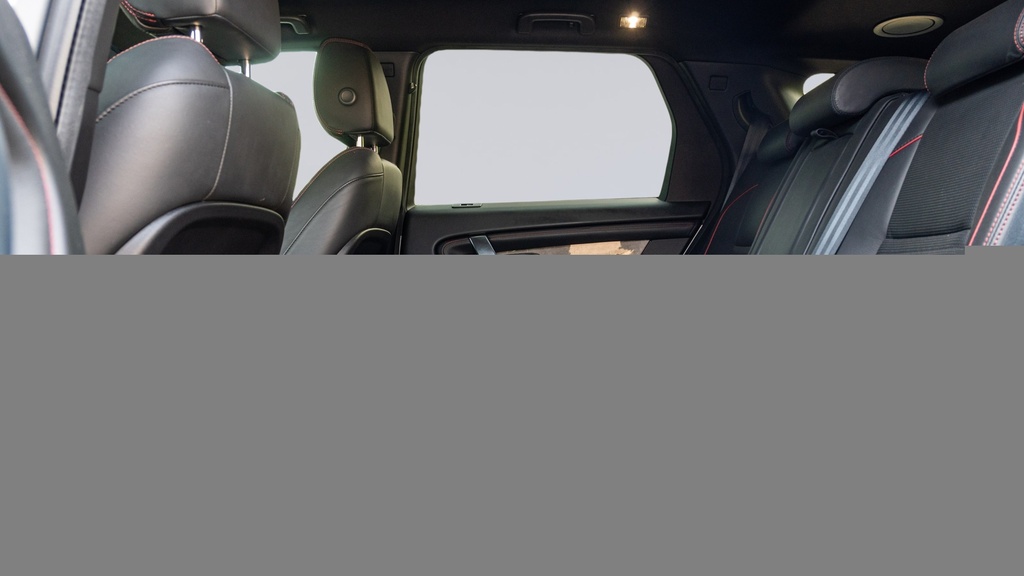 Land Rover Discovery Sport 2.0 D180 R-dynamic Hse Silver