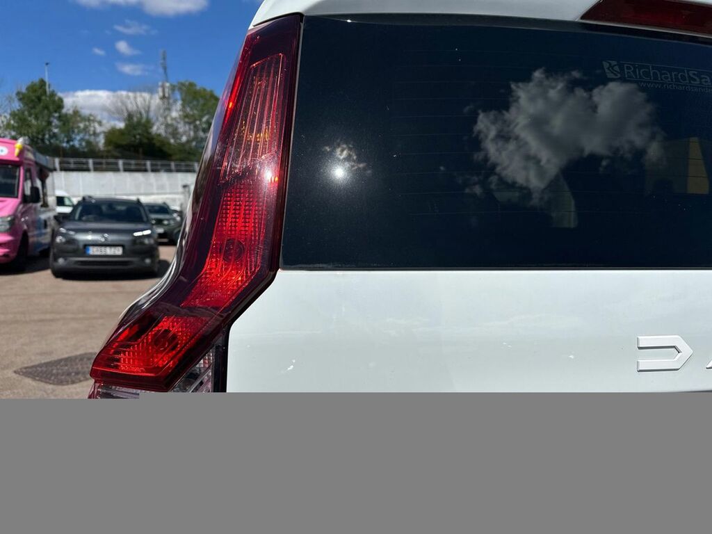 Dacia Jogger 1.0 Tce Expression KM23CYG White #3