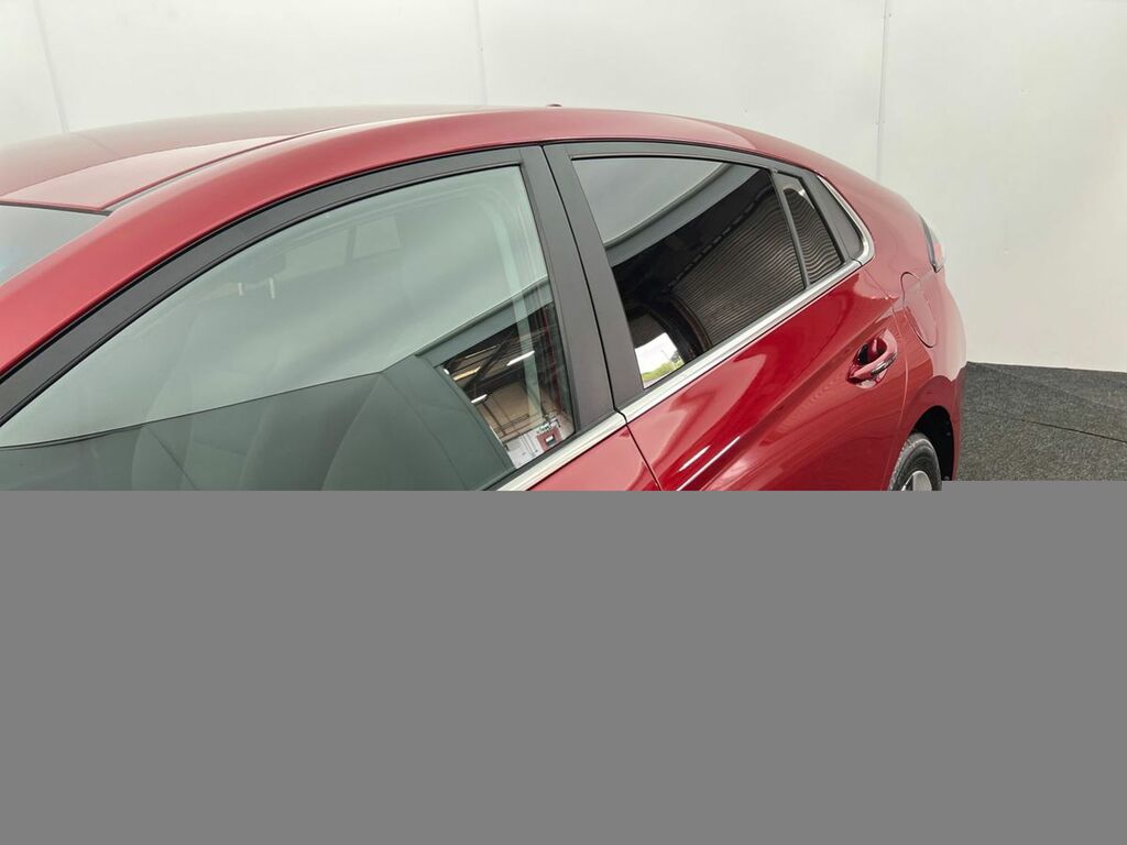 Hyundai Ioniq 1.6 Gdi Hybrid Premium Dct Red #4