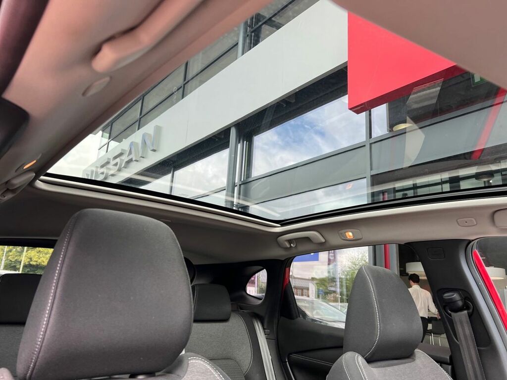 Nissan Qashqai 1.5 E-power N-connecta DN24RFX Red #6