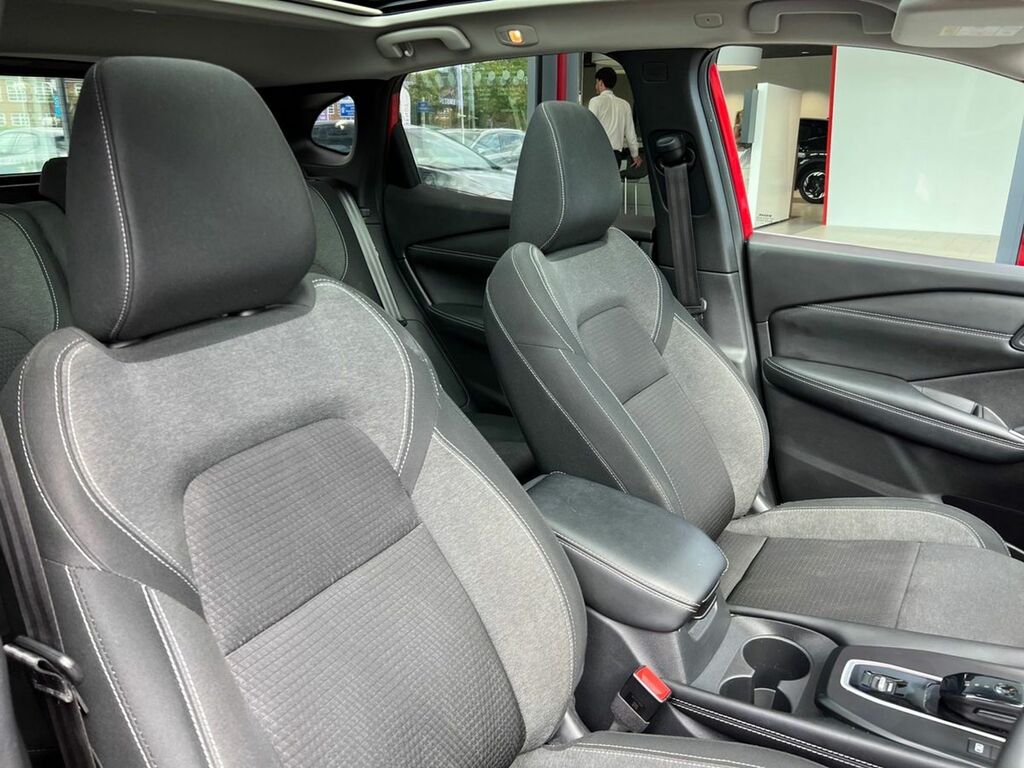 Nissan Qashqai 1.5 E-power N-connecta DN24RFX Red #5