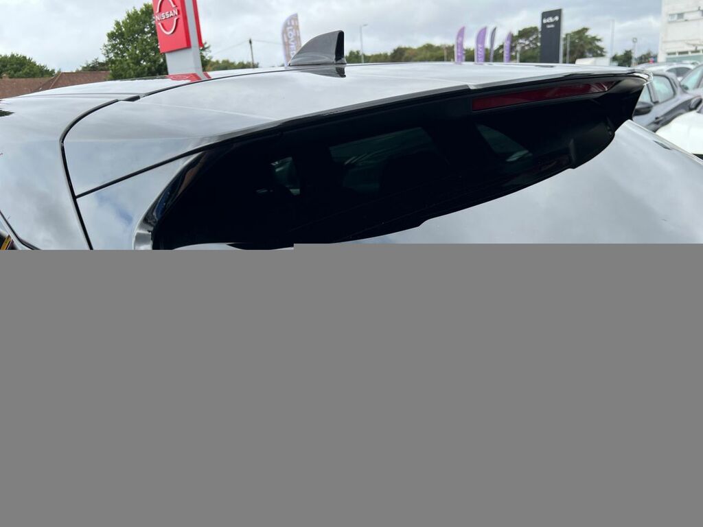 Nissan Qashqai 1.3 Dig-t Mh 158 N-connecta Xtronic Black #5