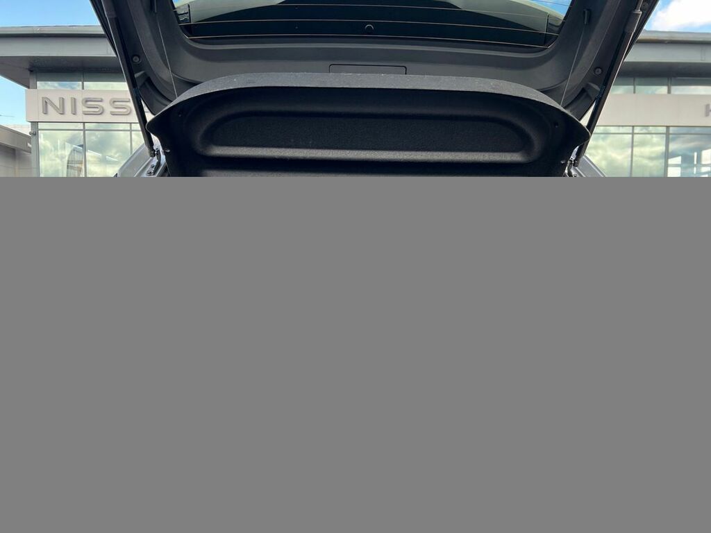 Nissan Qashqai 1.3 Dig-t Mh Acenta Premium Silver #2