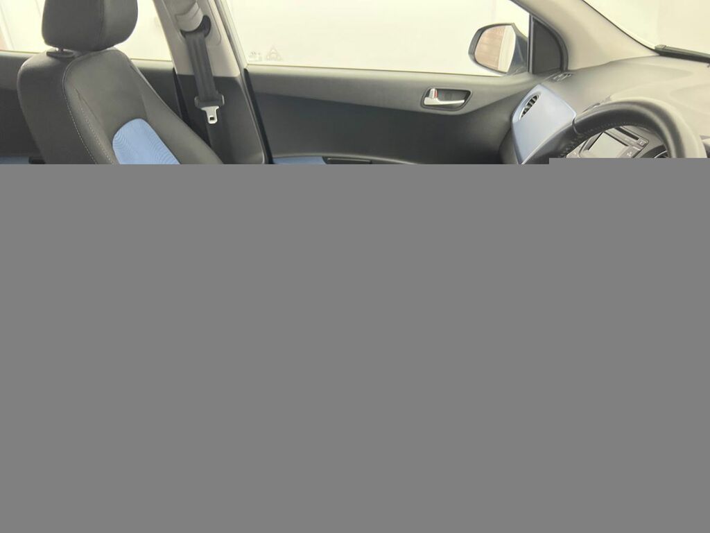 Hyundai I10 1.2 Premium White #6