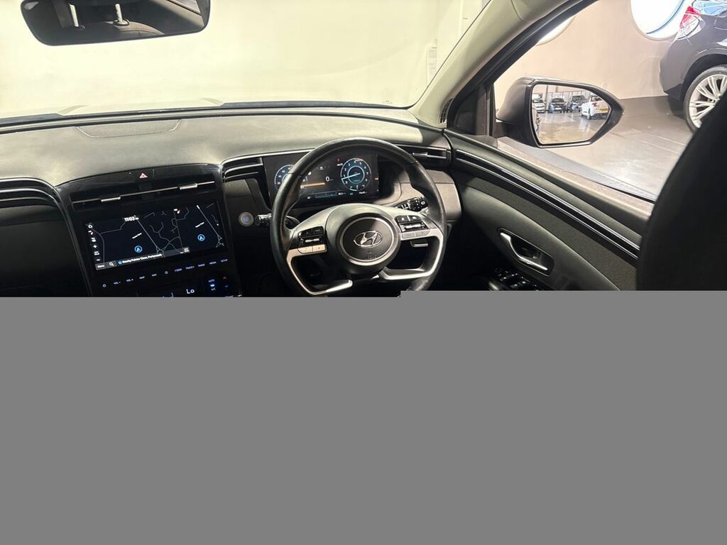Hyundai Tucson Premium Red #11