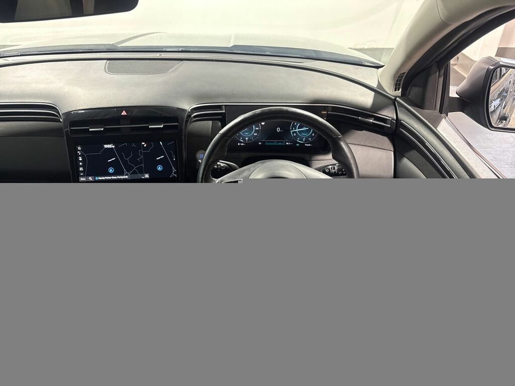 Hyundai Tucson Premium Red #12