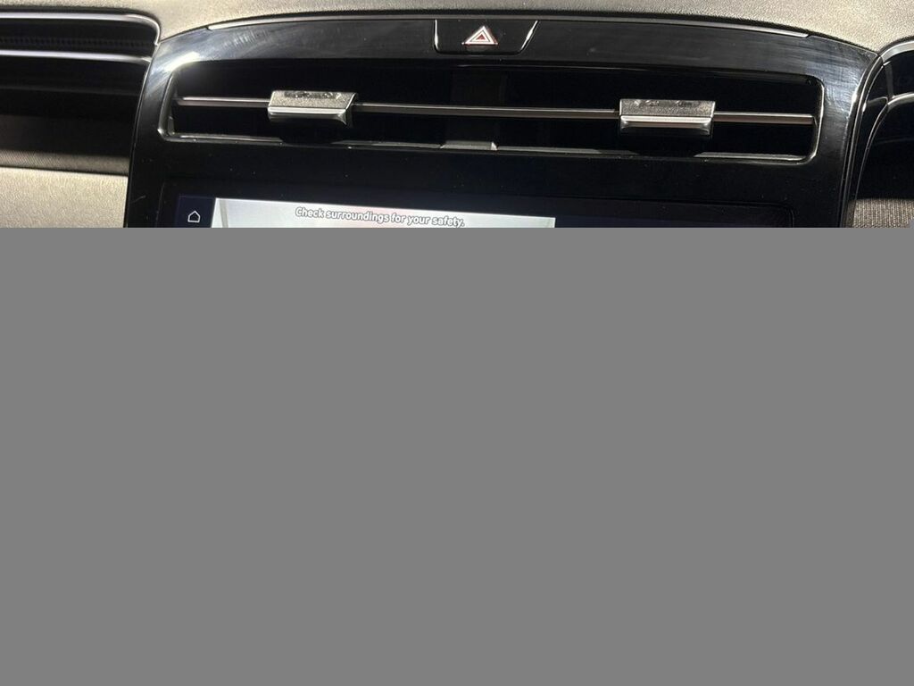 Hyundai Tucson Premium Red #4